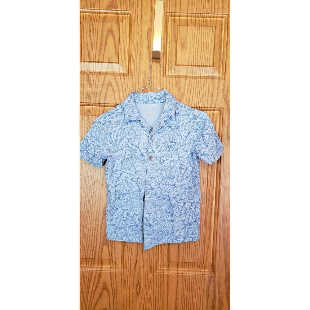 Boys Tommy Bahamas Button Down Dress Shirt. Size 7-8. Short Sleeve. Leaf Print.